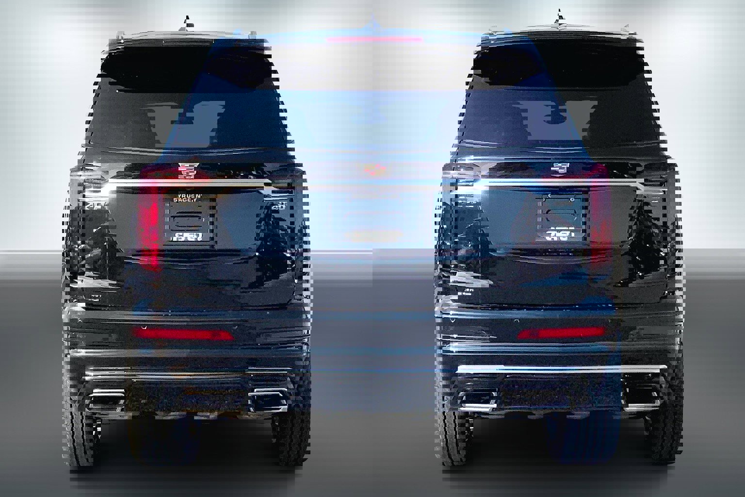 2025 Cadillac XT6 Premium Luxury photo 3