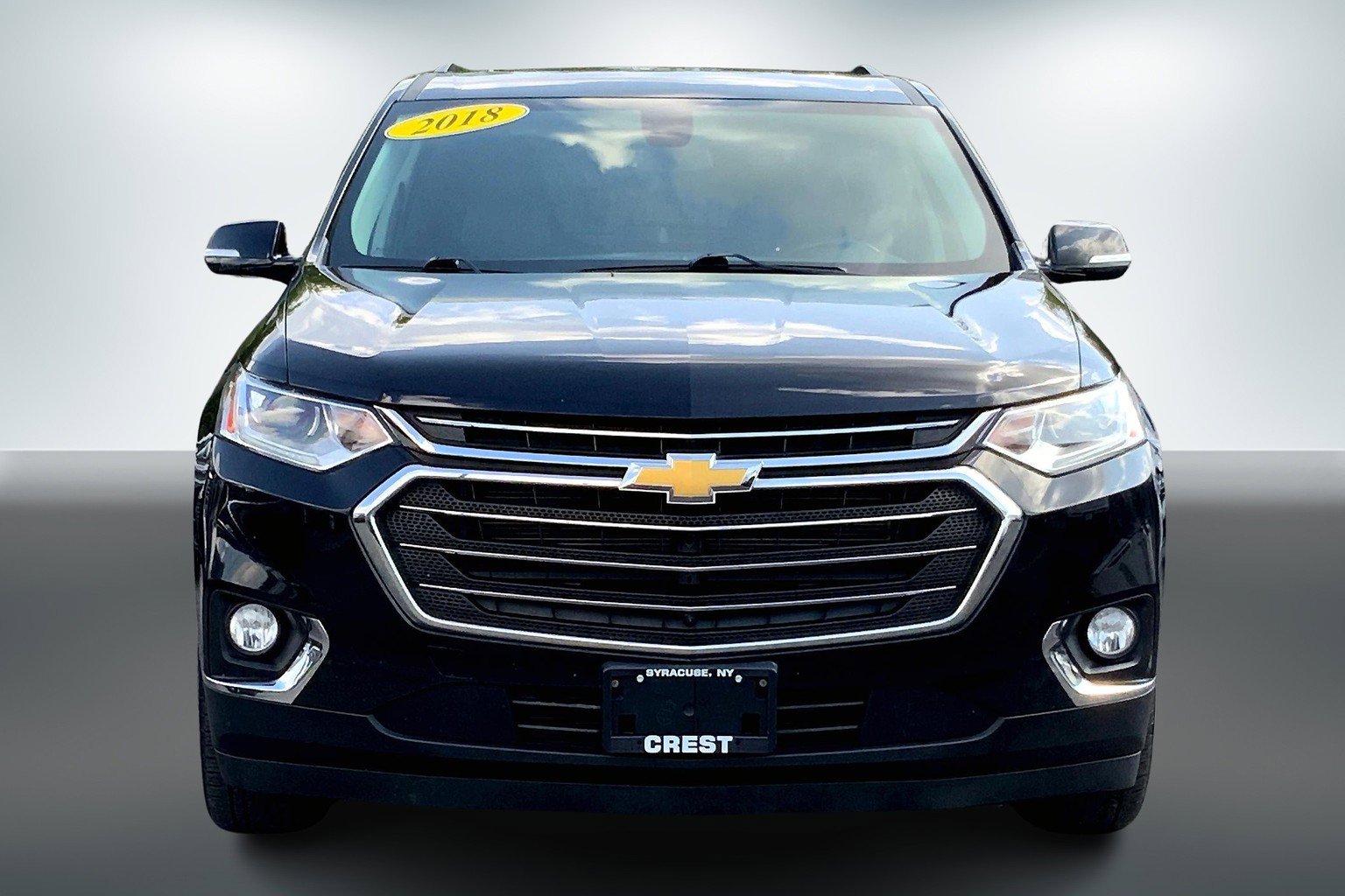 Used 2018 Chevrolet Traverse 3LT with VIN 1GNEVHKW2JJ248146 for sale in Syracuse, NY