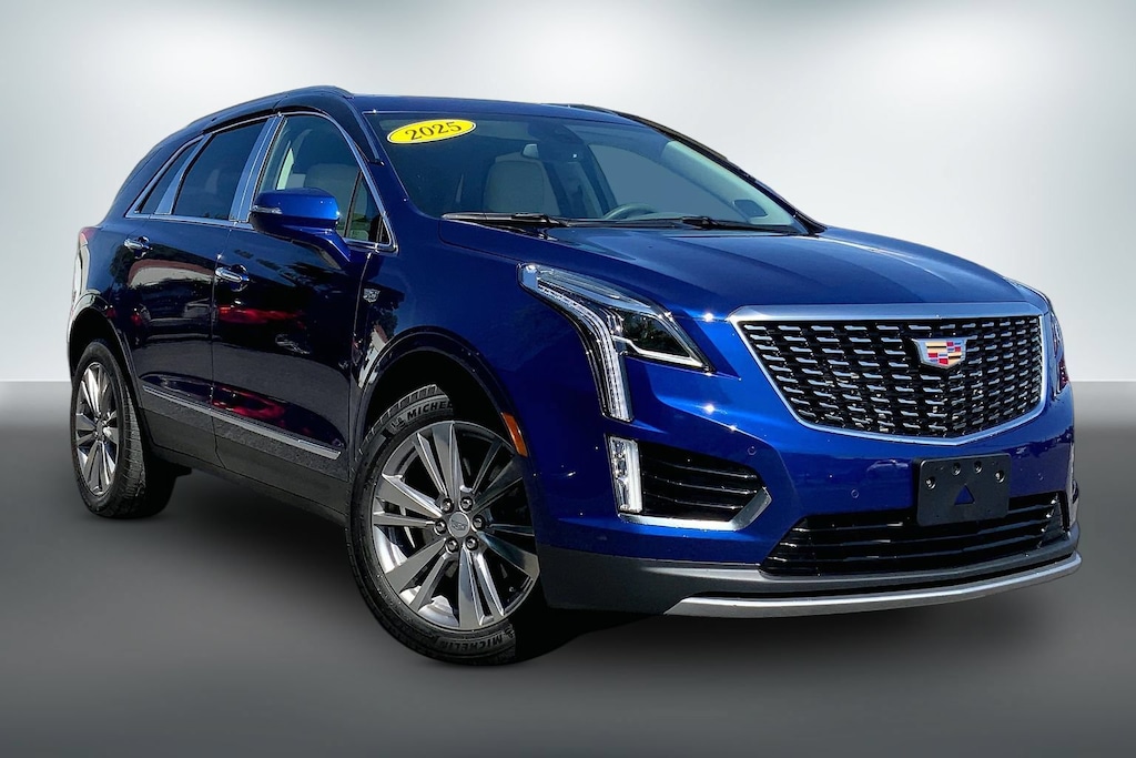 Used 2025 CADILLAC XT5 Premium Luxury SUV