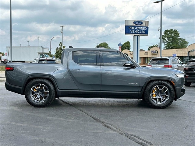 Used 2023 Rivian R1T Adventure with VIN 7FCTGAAA0PN021220 for sale in Center Line, MI