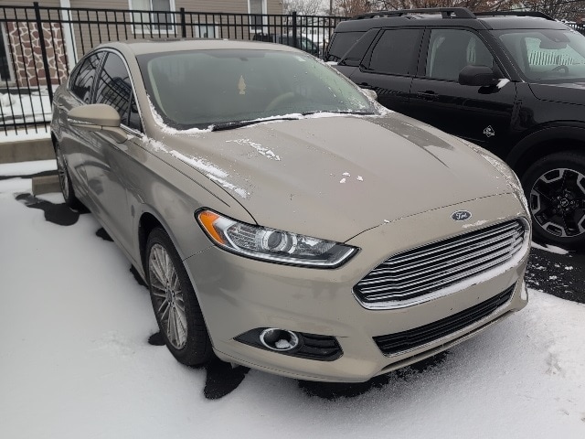 2015 Ford Fusion SE's photo