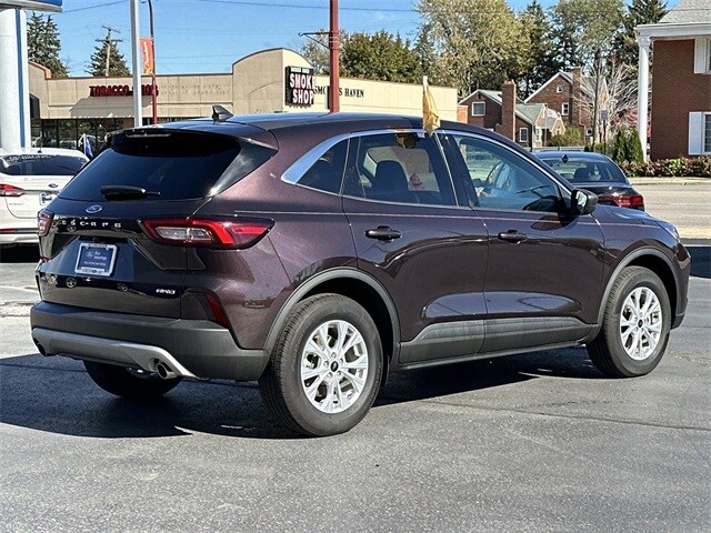 2023 Ford Escape Active photo 2