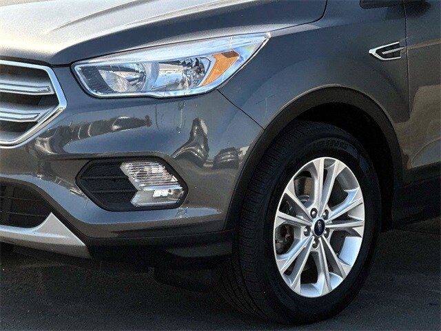 2019 Ford Escape SE photo 4