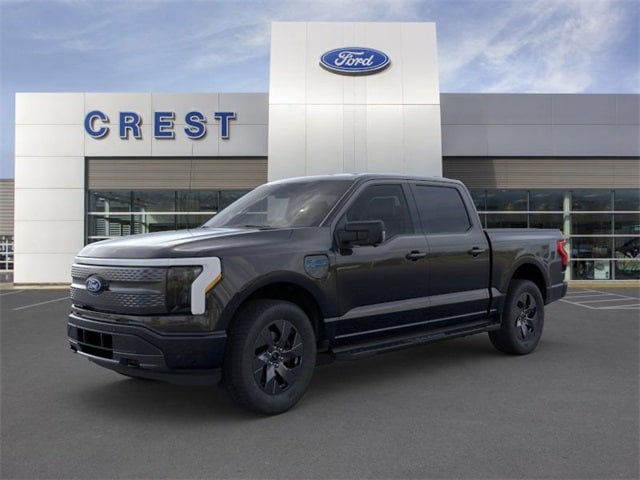 2025 Ford F-150 Lightning Flash's photo