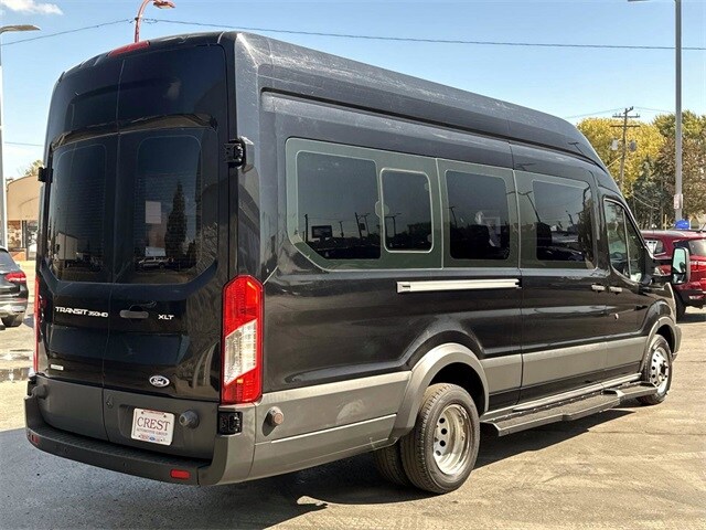 2017 Ford Transit photo 2