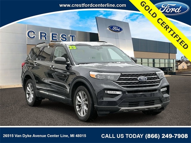 2023 Ford Explorer XLT's photo