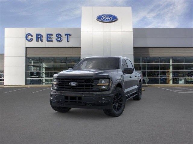 2025 Ford F-150 XLT photo 2