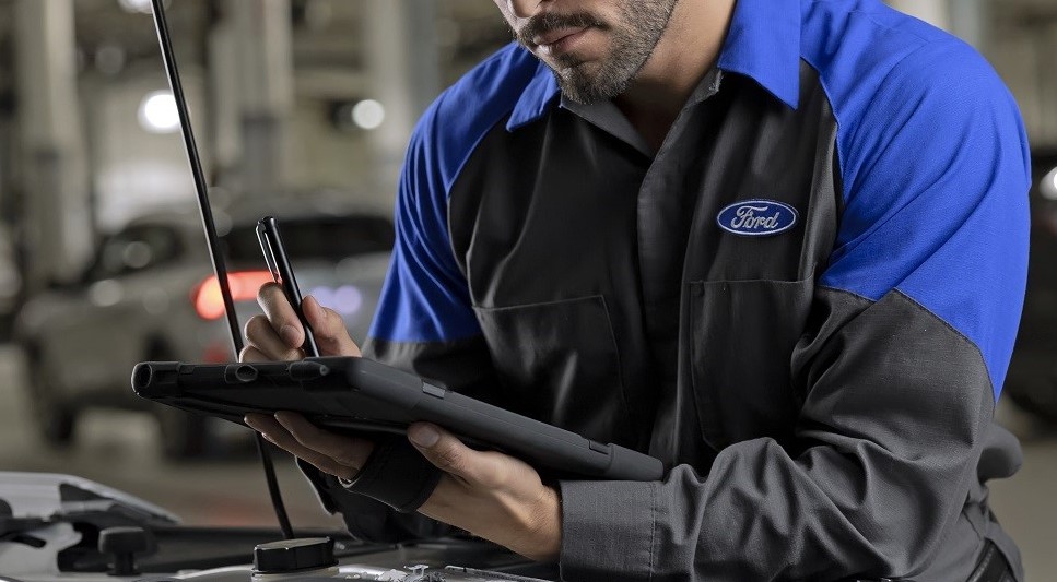 Ford Service near Center Line MI