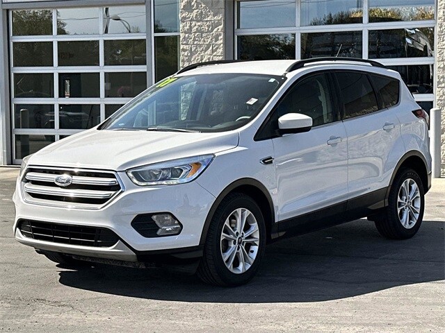 2017 Ford Escape SE photo 4