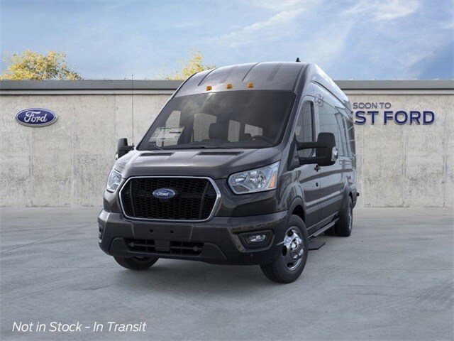 2025 Ford Transit Passenger Van XLT photo 2