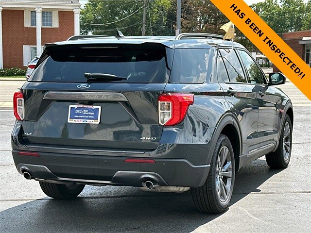 2023 Ford Explorer XLT photo 2