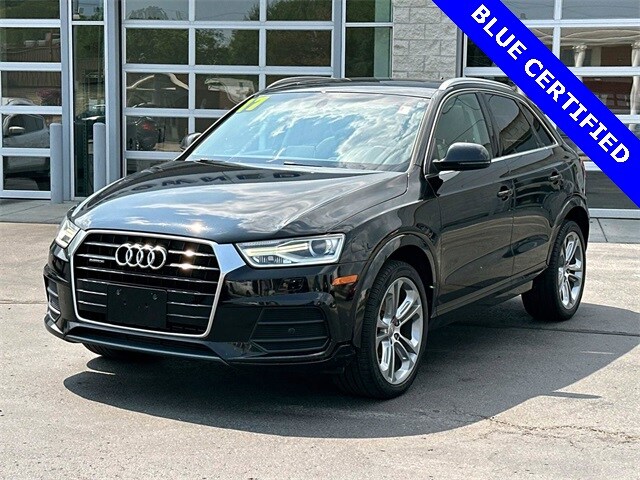 2017 Audi Q3 Premium Plus photo 2