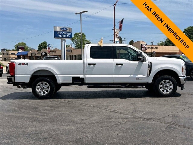 2024 Ford F-250 photo 2