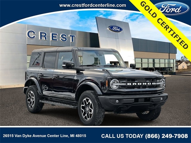 2023 Ford Bronco 4-Door Outer Banks's photo