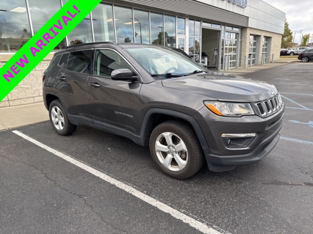 Used 2019 Jeep Compass Latitude SUV