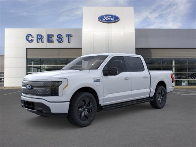 2025 Ford F-150 Lightning Flash's photo