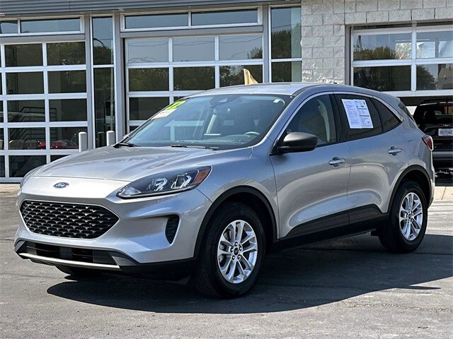 2022 Ford Escape SE photo 4