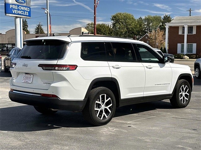 2024 Jeep Grand Cherokee Limited photo 2