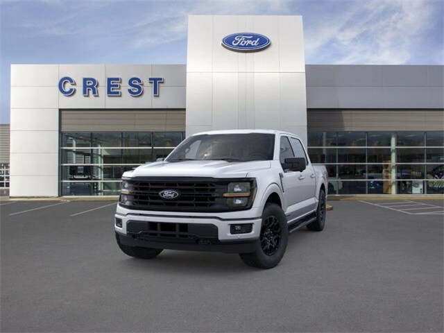 2025 Ford F-150 XLT photo 2