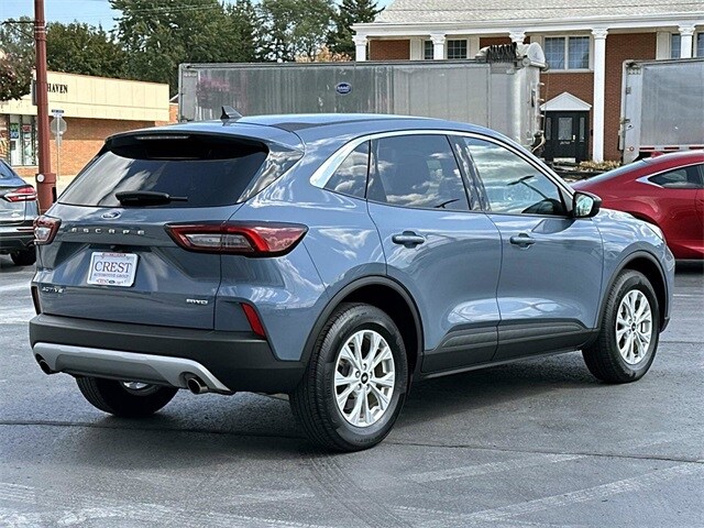 2023 Ford Escape Active photo 2