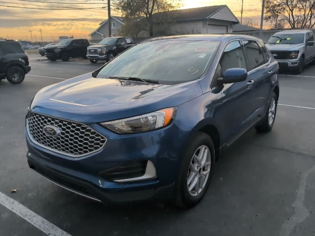 Used 2024 Ford Edge SEL SUV