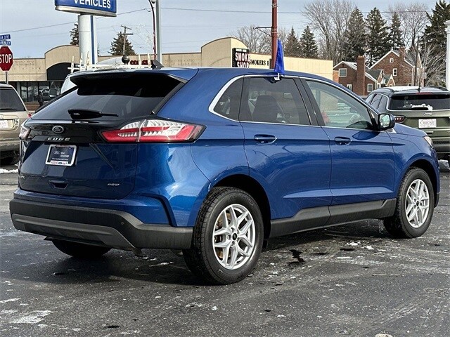 2024 Ford Edge SEL photo 3