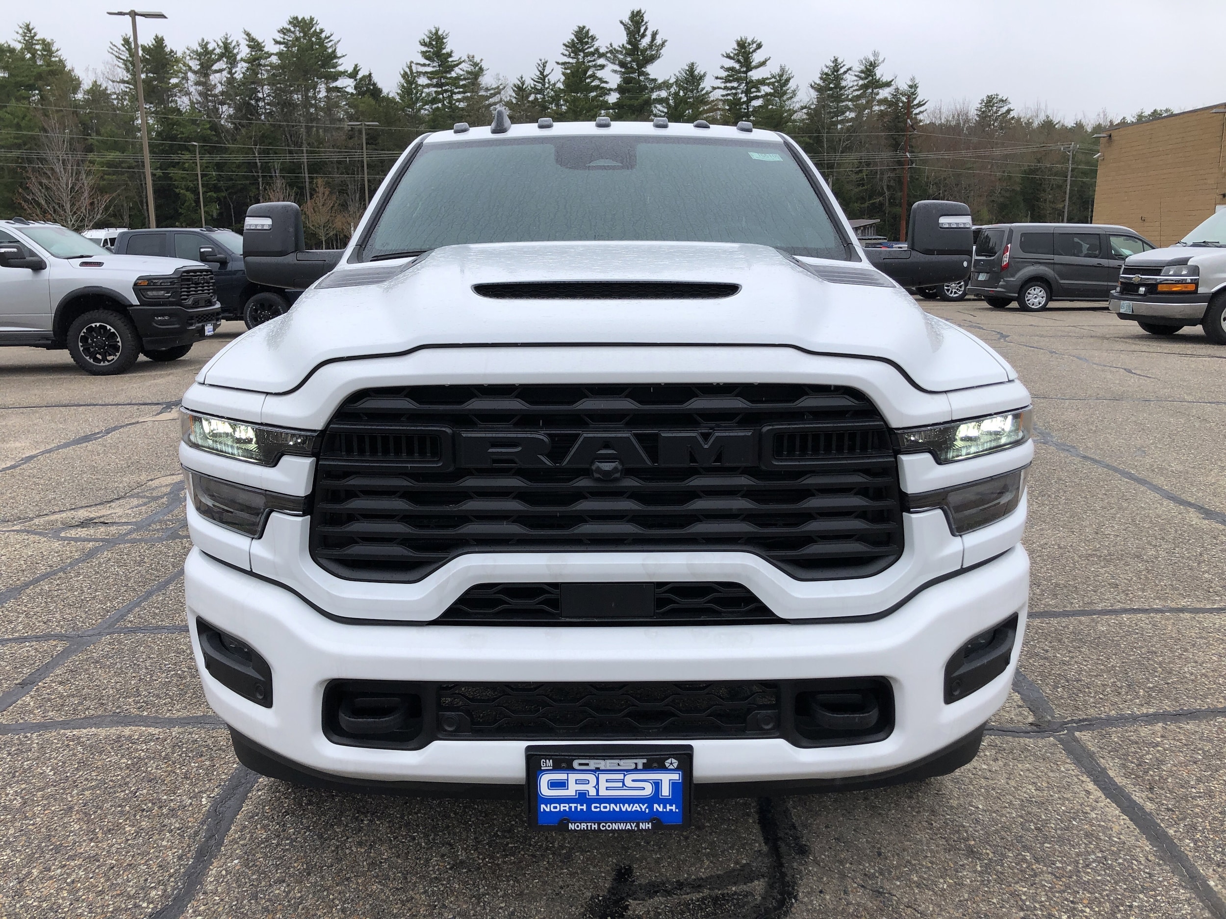 2026 RAM 2500 Tradesman/Black Express - Photo 8