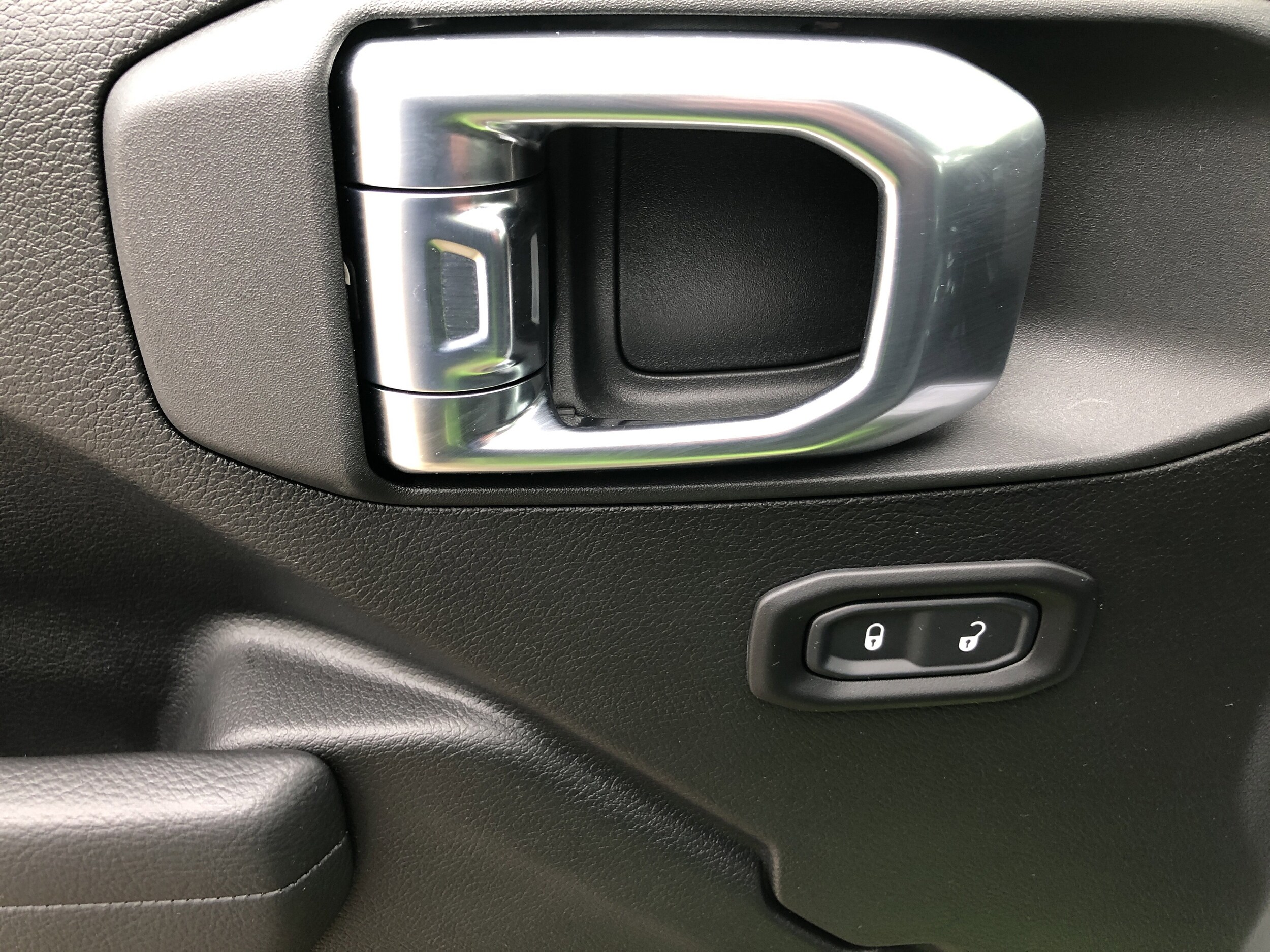 2026 Jeep Wrangler 4-Door Sport - Photo 12