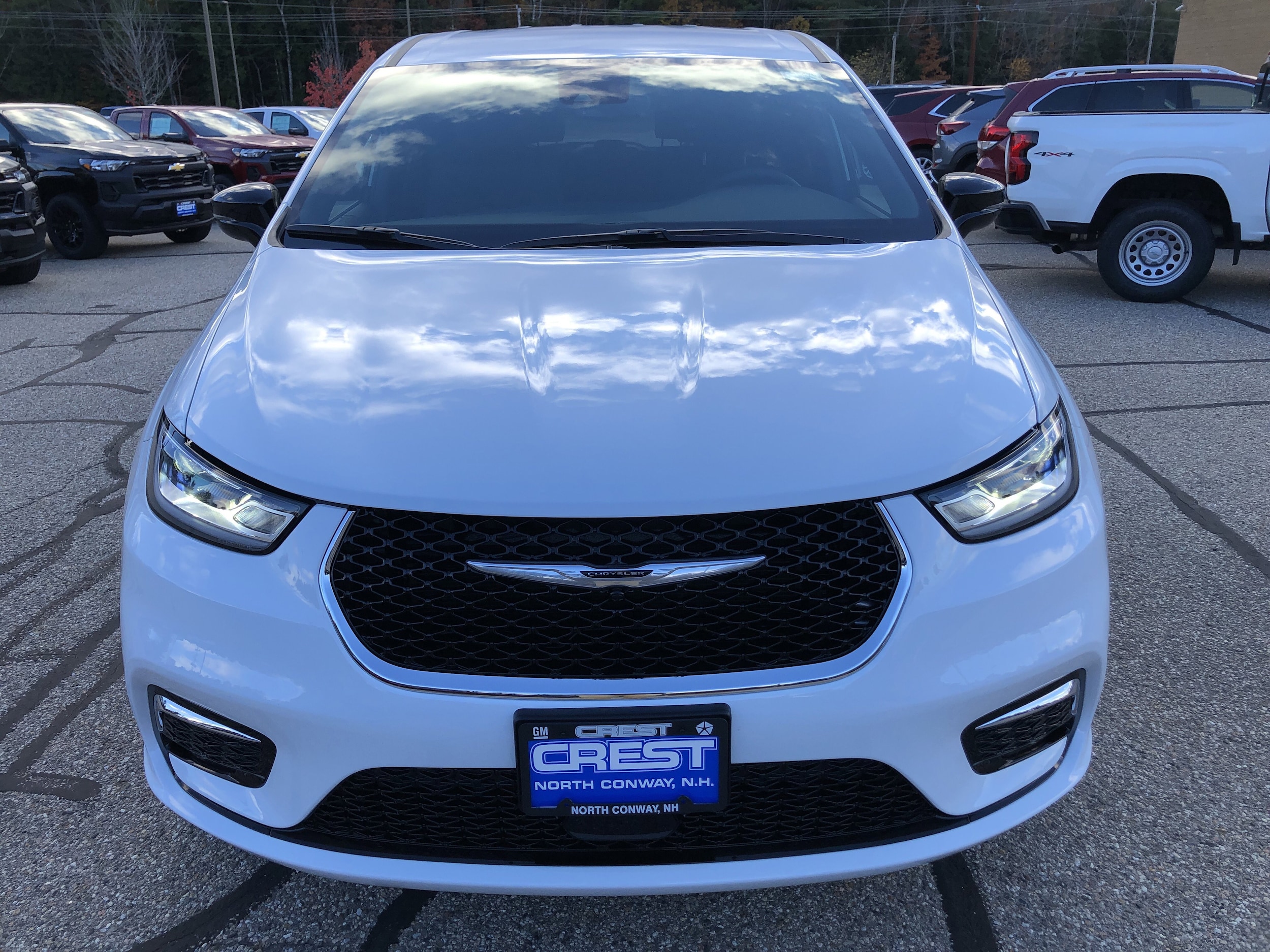 2026 Chrysler Pacifica Select - Photo 8