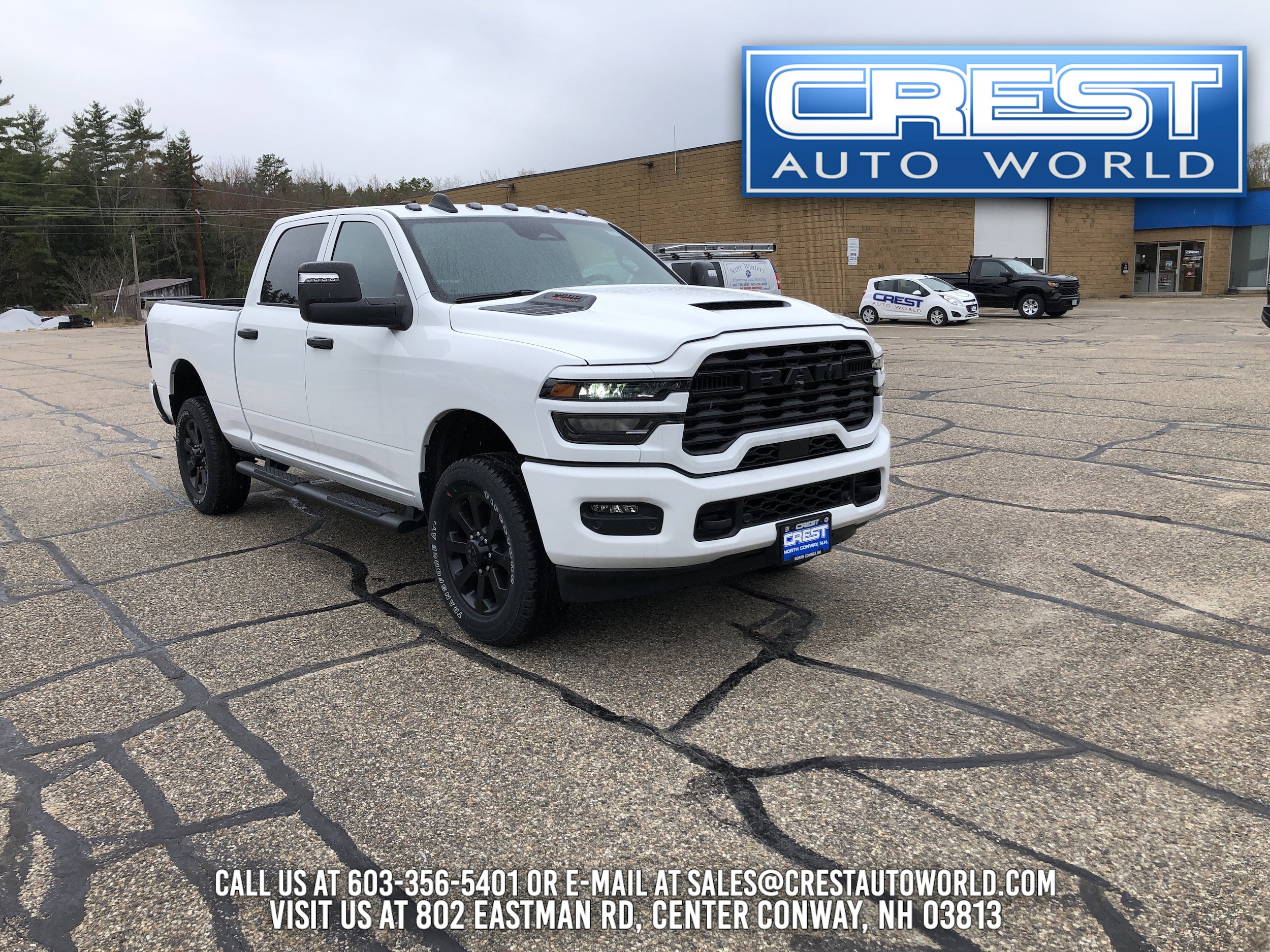 2026 RAM 2500 Tradesman/Black Express 4X4 Crew Cab SWB's photo