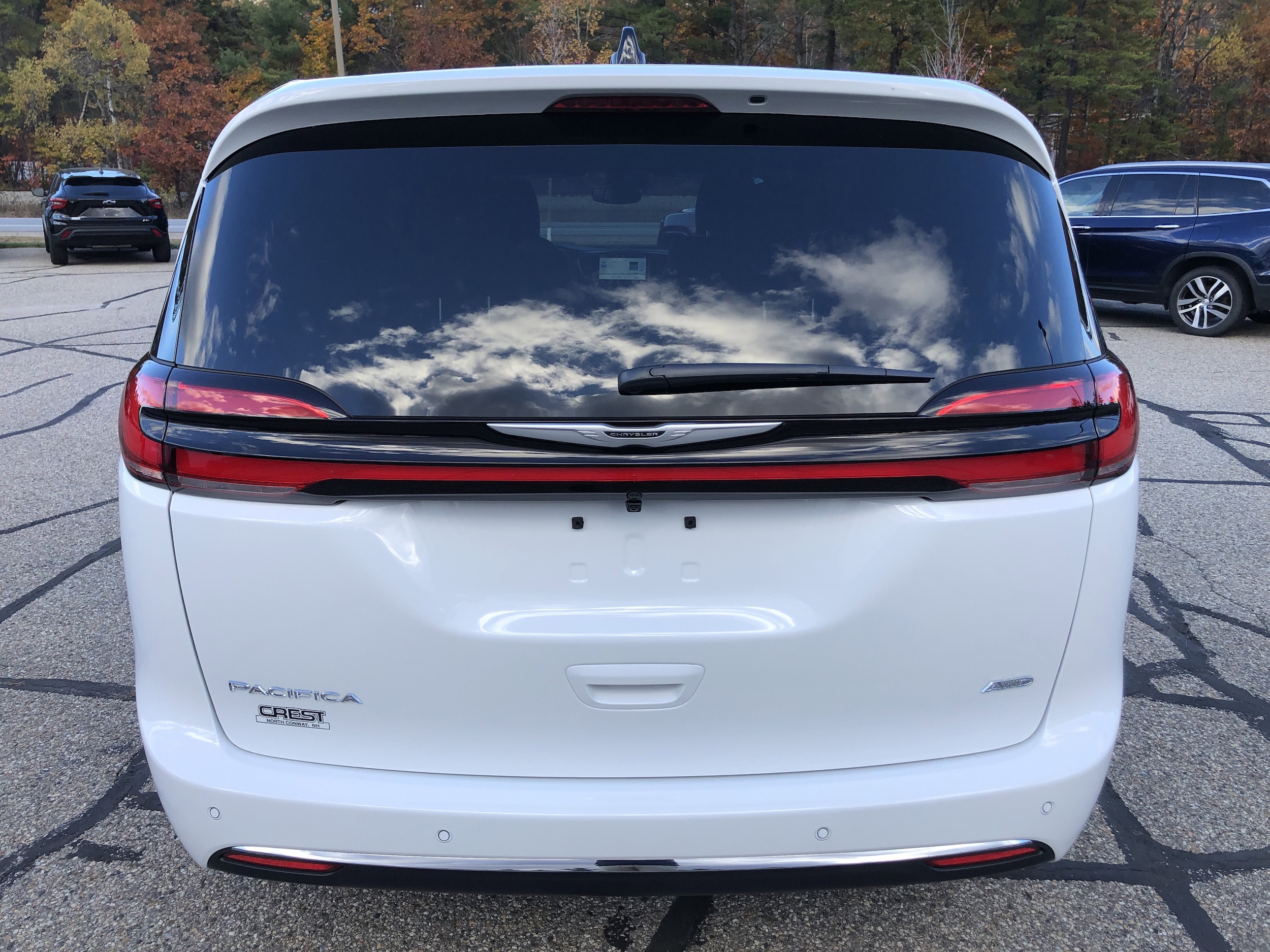 2026 Chrysler Pacifica Select - Photo 4