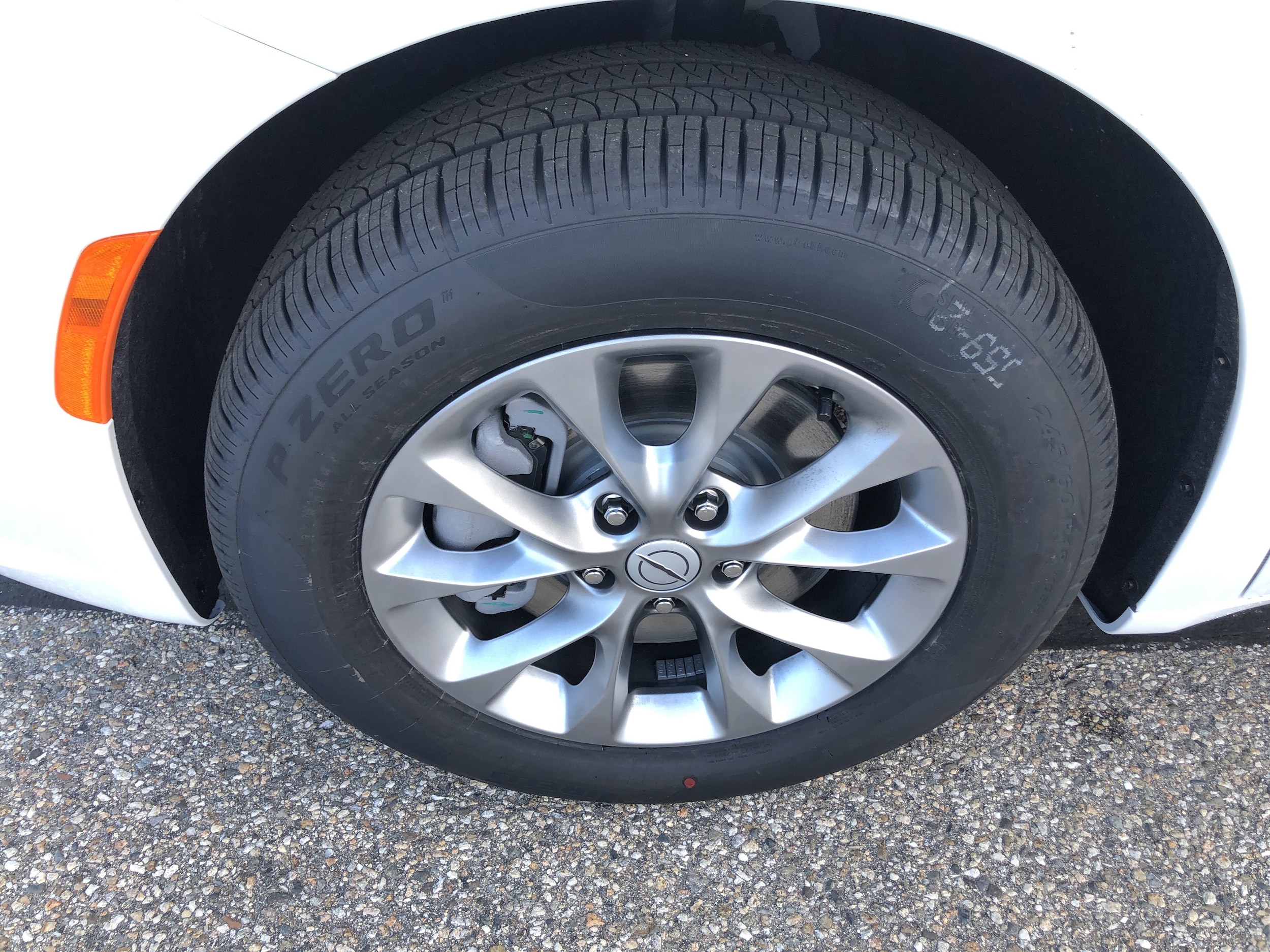 2026 Chrysler Pacifica Select - Photo 9