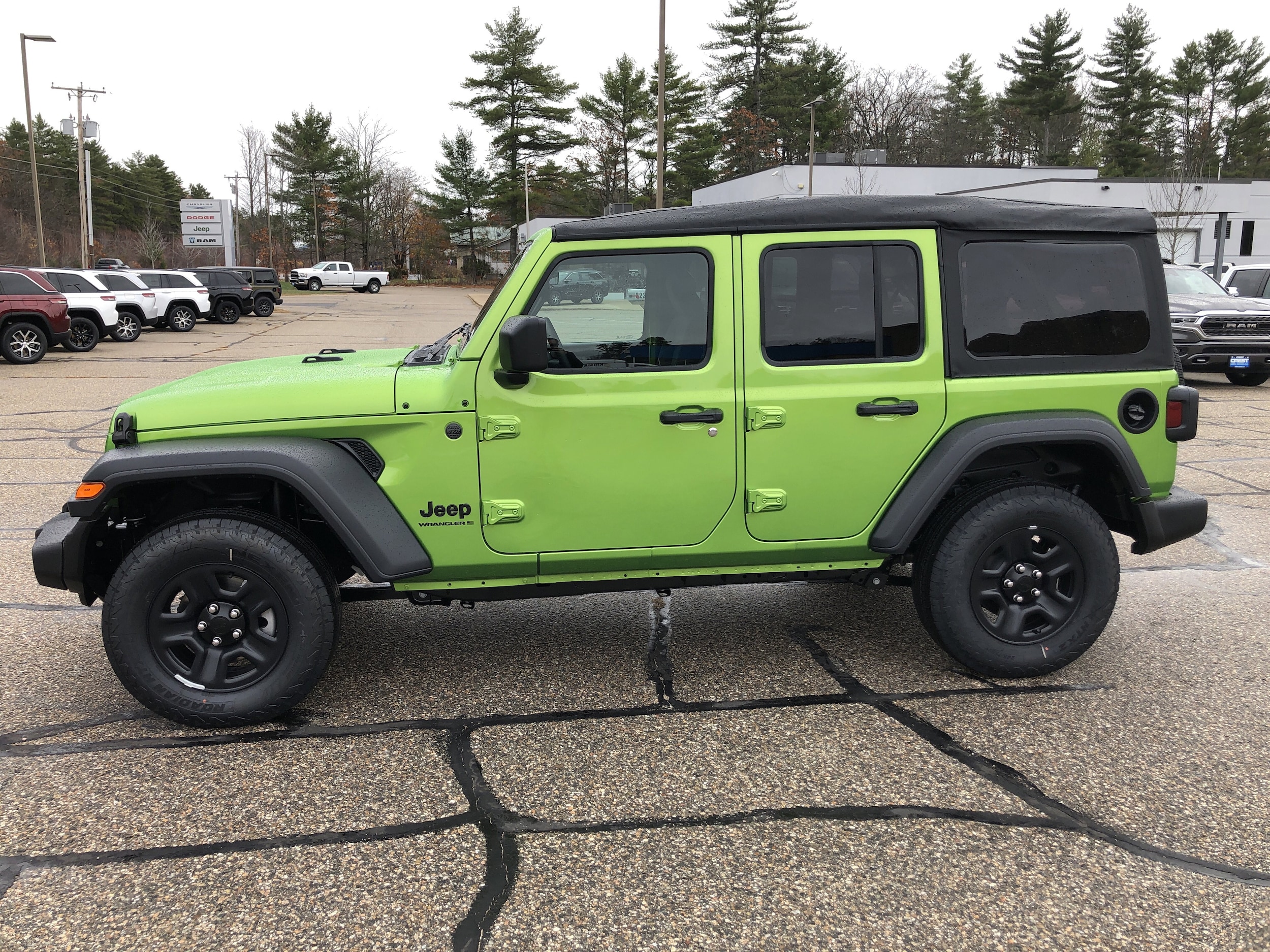 2026 Jeep Wrangler 4-Door Sport - Photo 6