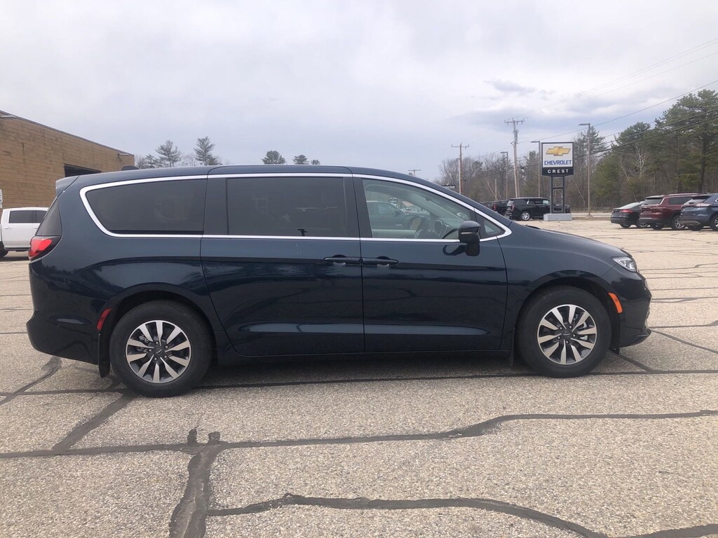 2023 Chrysler Pacifica PlugIn Hybrid TOURING L For Sale North Conway