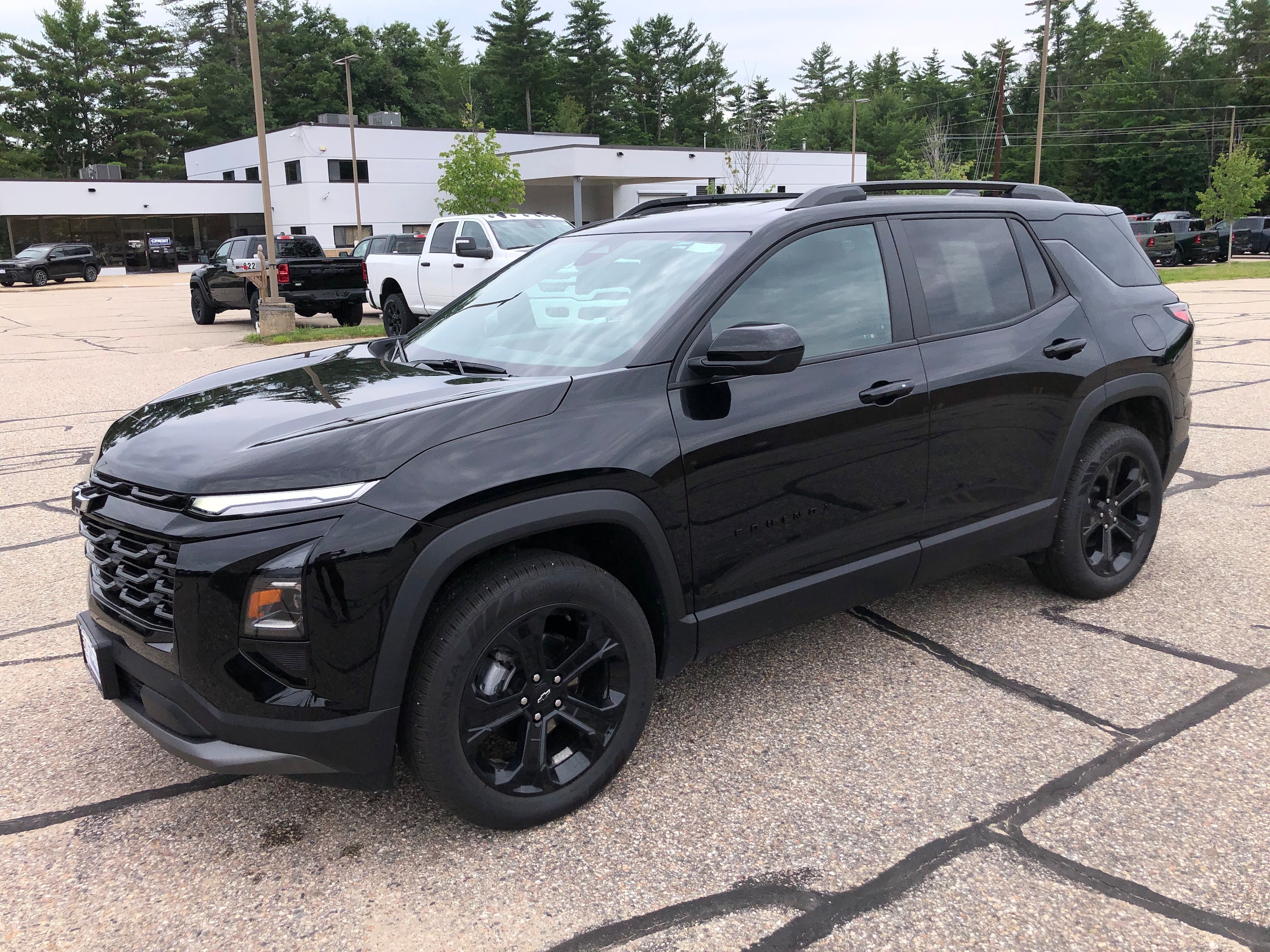 2025 Chevrolet Equinox LT - Photo 7