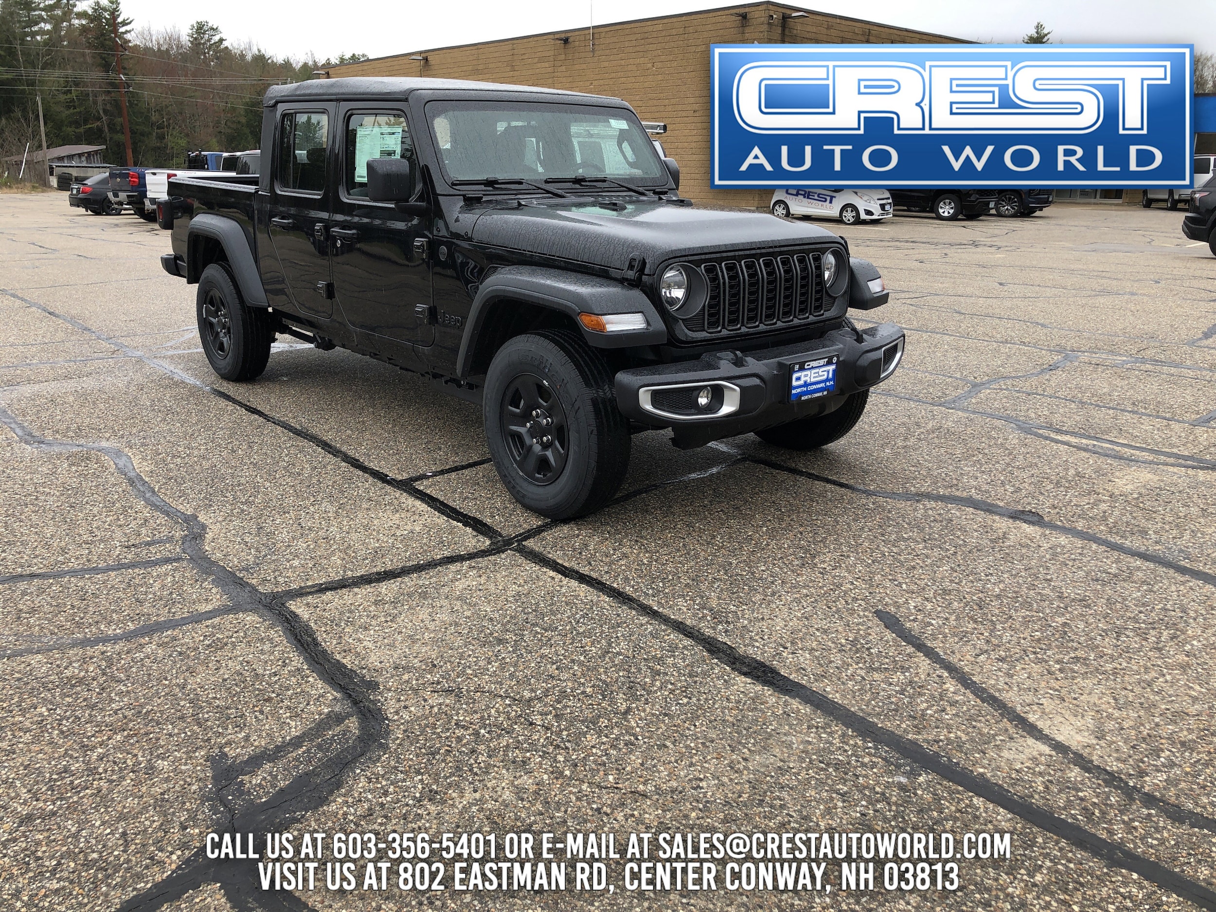 2026 Jeep Gladiator Sport Auto's photo