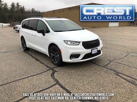 2026 Chrysler Pacifica SELECT AWD Passenger Van