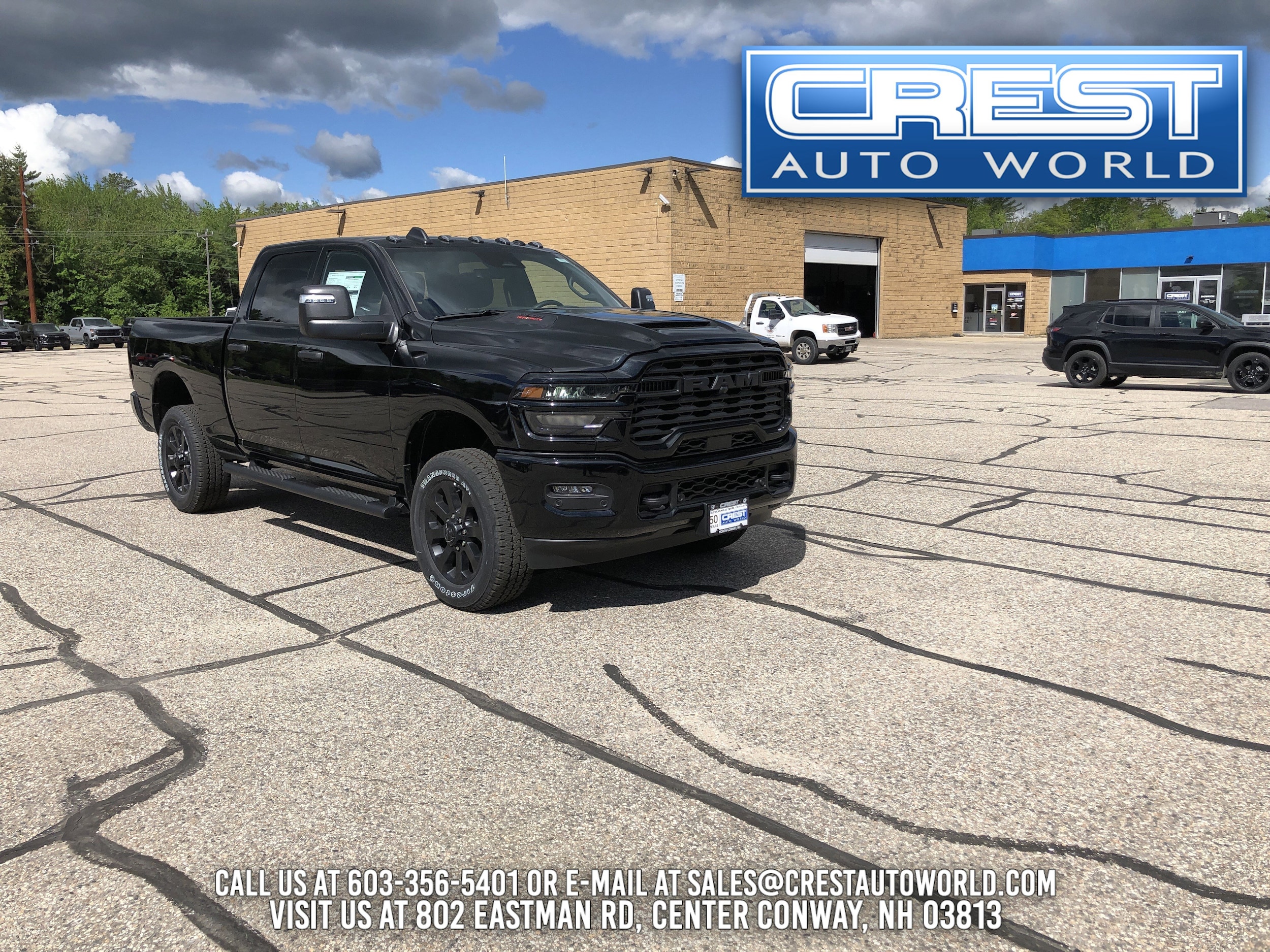 2026 RAM 2500 Tradesman/Black Express 4X4 Crew Cab SWB's photo