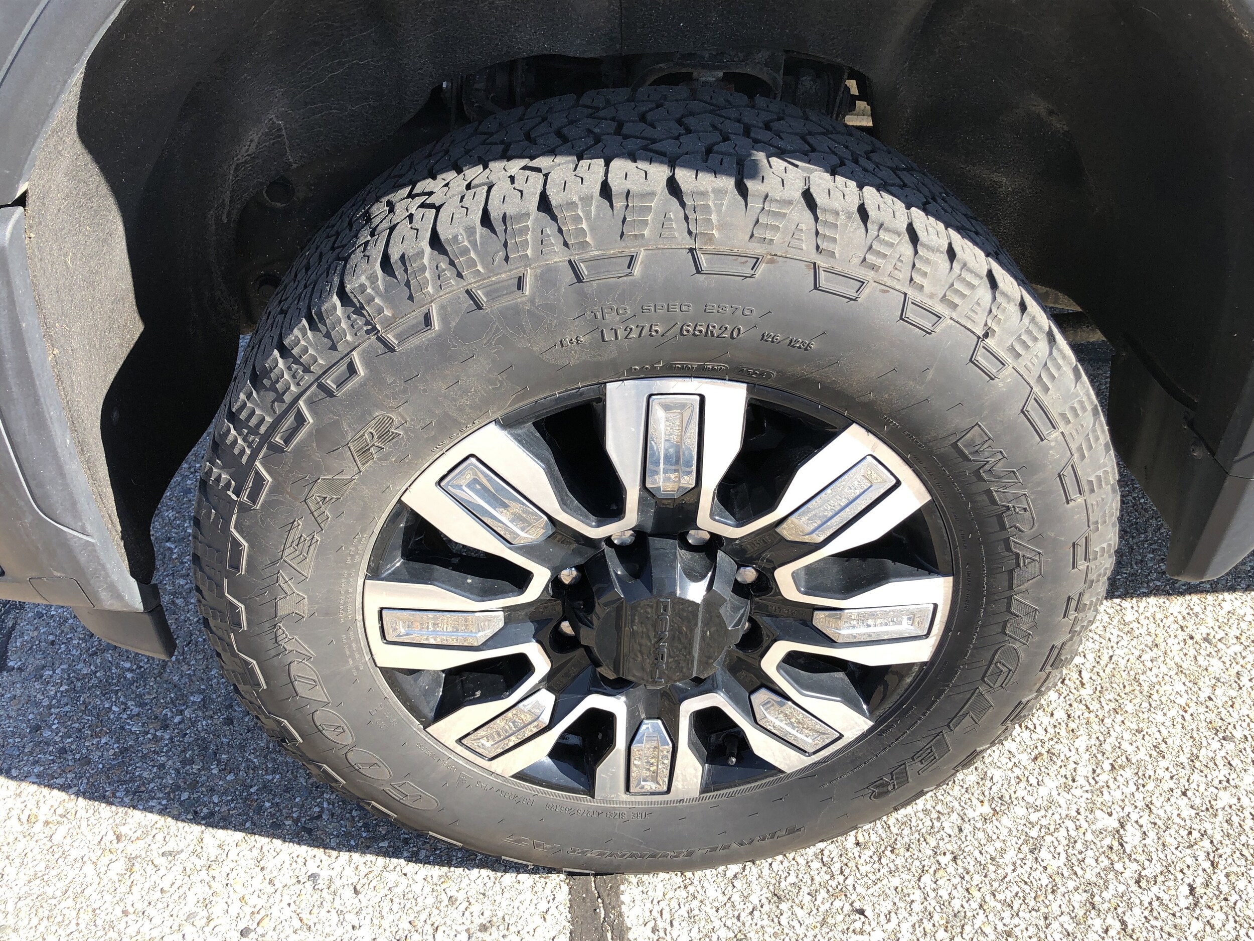 2025 GMC Sierra 2500HD Denali - Photo 9