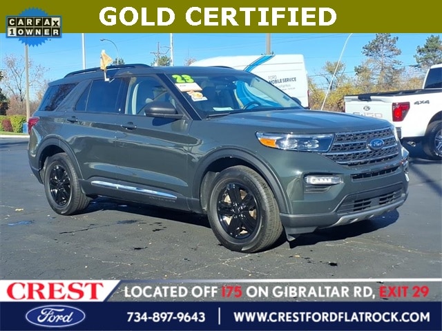 2023 Ford Explorer XLT's photo