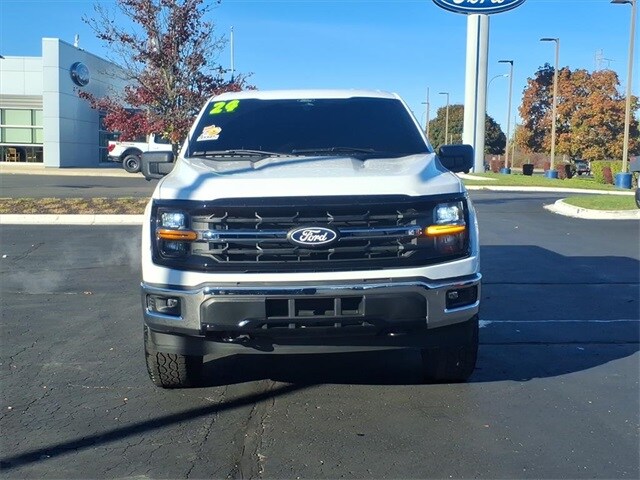 2024 Ford F-150 XLT photo 2