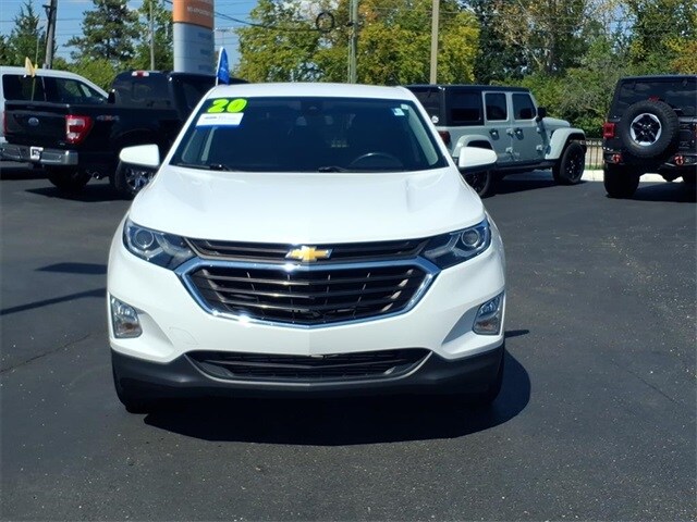 2020 Chevrolet Equinox LT photo 2