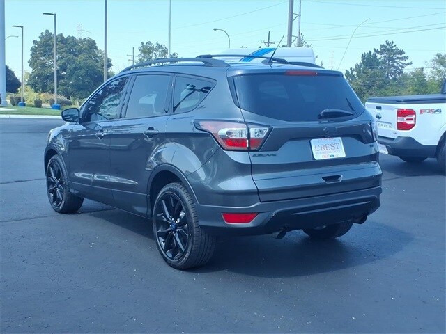 2017 Ford Escape SE photo 3