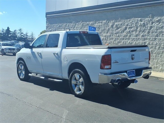 2017 Ram 1500 Big Horn photo 4