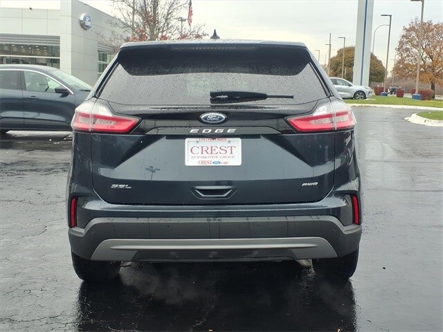 2024 Ford Edge SEL photo 4