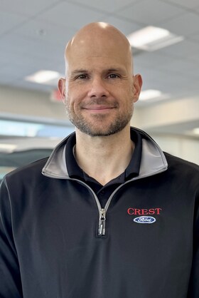 Staff member Shawn Muina from ID_a6a5067d8284