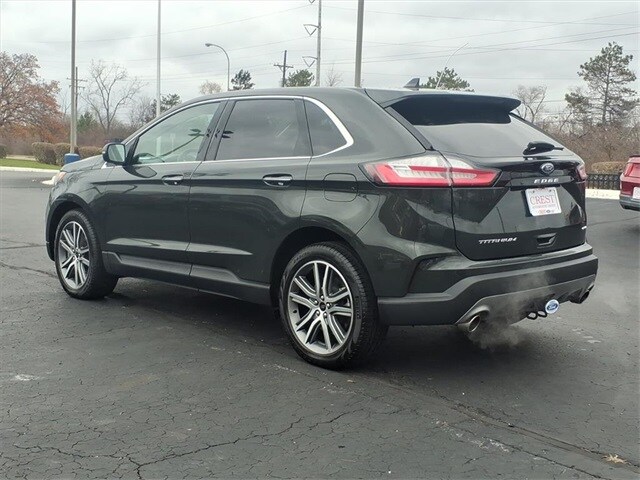 2023 Ford Edge Titanium photo 3