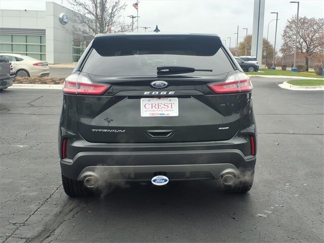 2023 Ford Edge Titanium photo 4