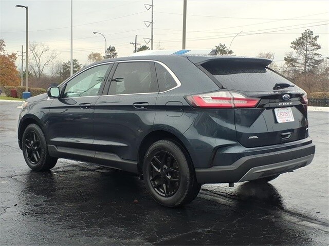 2024 Ford Edge SEL photo 3
