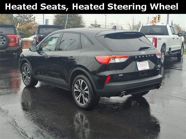 2022 Ford Escape SE photo 3